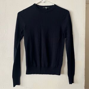 Uniqlo Women's Dark Navy Crewneck Sweater 100% Wool